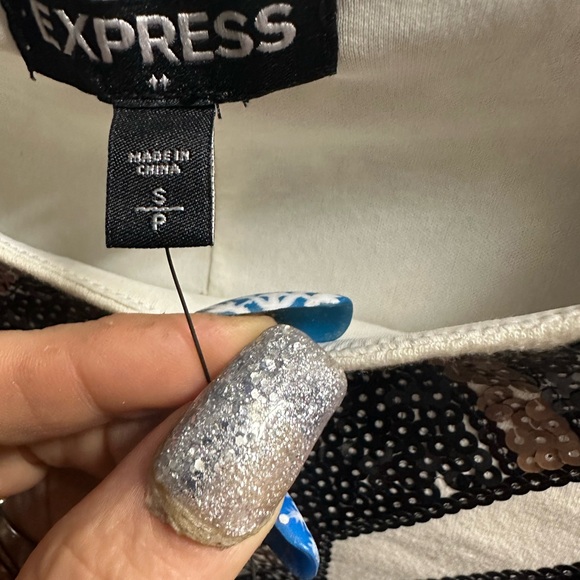 Express Sequin Dress - Aztec Deco print - Picture 12 of 12